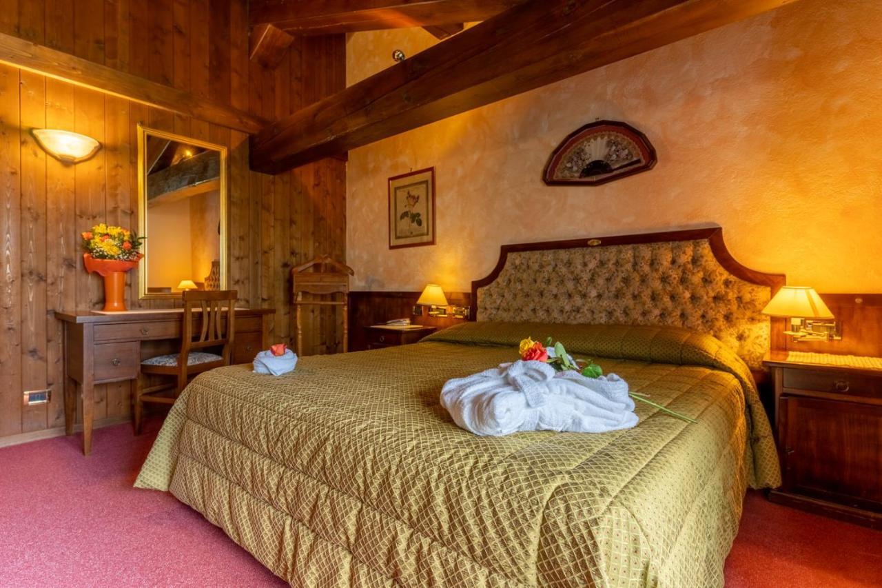 Hotel Des Alpes 상레미 앙보스 외부 사진