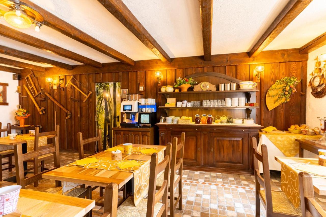 Hotel Des Alpes 상레미 앙보스 외부 사진